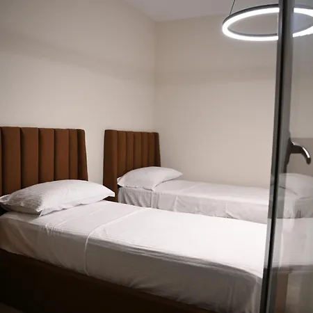Urban Comfort Apartment Kamez